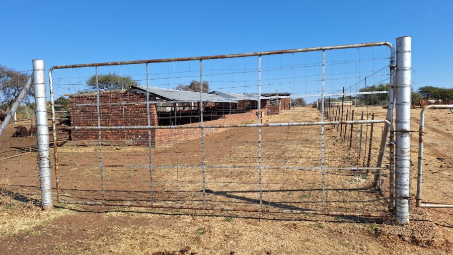 Commercial Property for Sale in Amalia North West